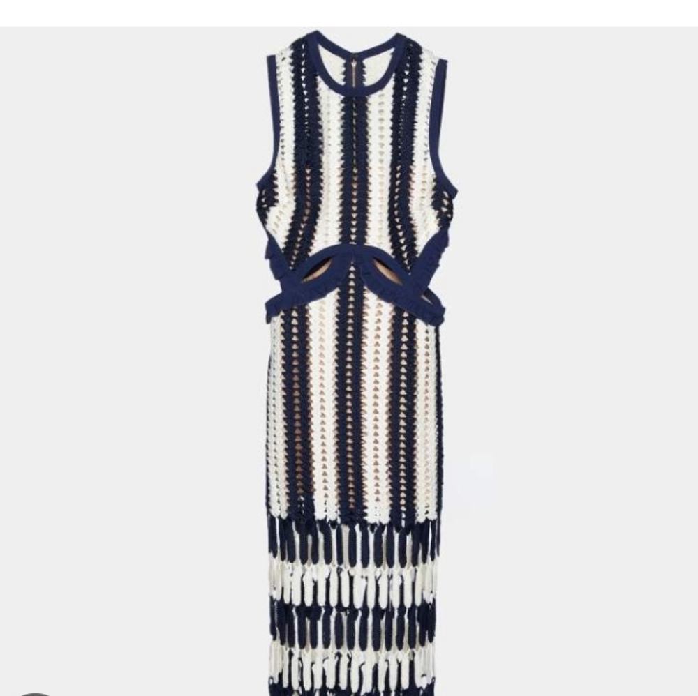 Self-portrait Dress Size 4
